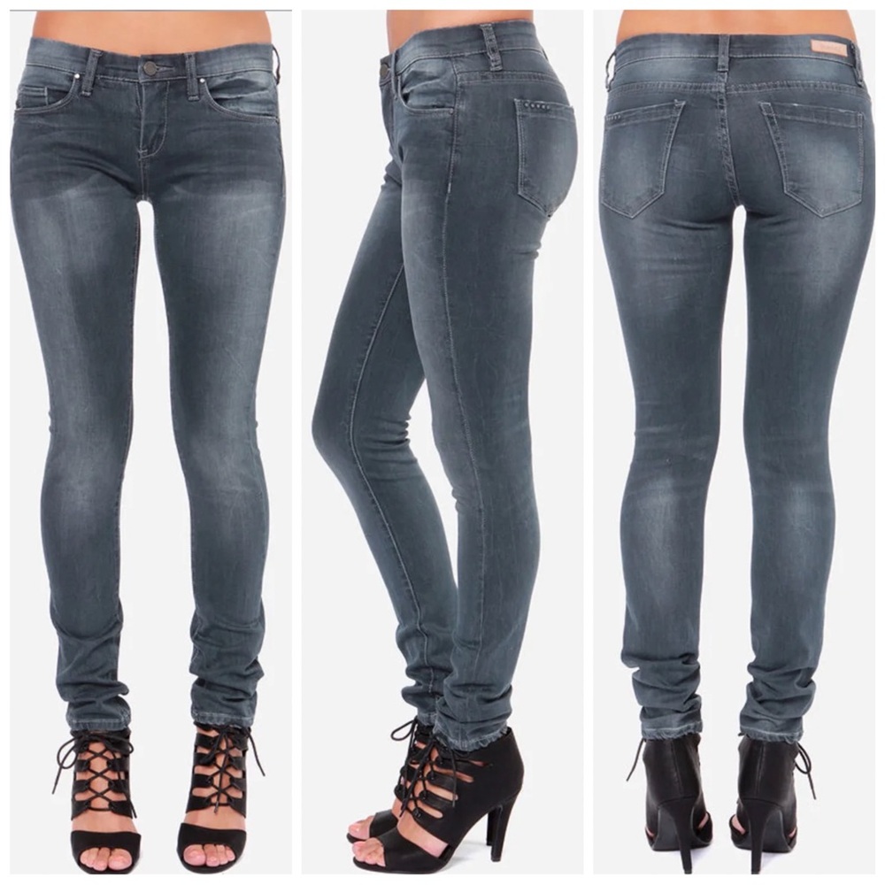 •BLANK NYC• Skinny Classique Washed Grey Stretch‎ Jeans Size 31 Low Rise